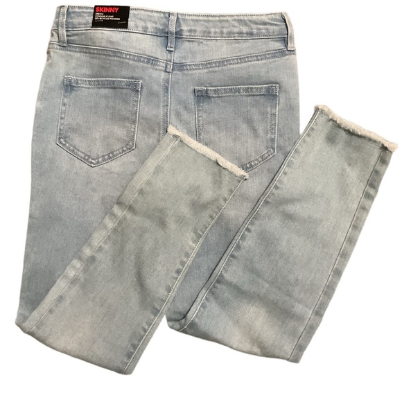 Epic Threads Big Girls Skinny Jeans, Size 12. NWT - Picture 2 of 5